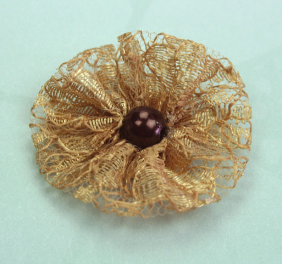 GT-3.5cm Brown Lace Pearl Flower